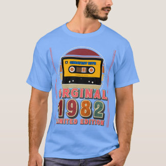 40e verjaardag Cadeau 1982 met Retro Music Cassett T-shirt