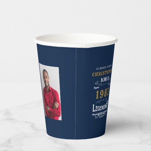 40e verjaardag Geboren in 1983 Fotosjabloon Legend Papieren Bekers (Rechts)