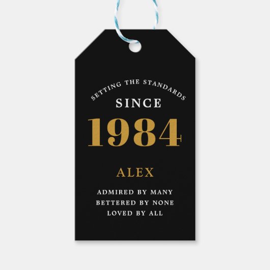 40e Verjaardag Naam 1984 Zwart Goud Elegant Chic Cadeaulabel (Voorkant)