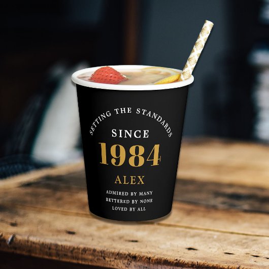 40e Verjaardag Naam 1984 Zwart Goud Elegant Chic Papieren Bekers