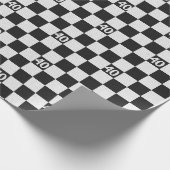 40e verjaardag zwarte en witte cheques cadeaupapier (Hoek)