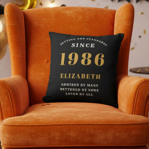 40e verjaardagscadeau gepersonaliseerd 1986 zwart kussen