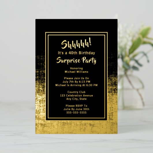 40e Verrassing Verjaardagsfoto op Black & Gold Folie Uitnodiging (Staand Voorkant)