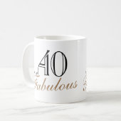 40ste en Fabulous Zwarte Elegante Script Verjaarda Koffiemok (Voorkant links)