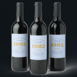 40th Birthday Name 1982 Blue Grey Elegant Chic Wijn Etiket<br><div class="desc">Een gepersonaliseerd elegant wijnetiket dat gemakkelijk aan te passen is voor die speciale gelegenheid.</div>