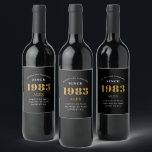 40th Birthday Name 1983 Black Gold Elegant Wijn Etiket<br><div class="desc">Een gepersonaliseerd elegant wijnetiket dat gemakkelijk aan te passen is voor die speciale gelegenheid.</div>