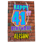 41e verjaardag: Leuk, Urban Graffiti geïnspireerd  Medium Cadeauzakje (Voorkant)