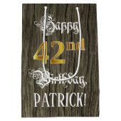 42e verjaardag: Faux Gold look & Faux Wood Pattern Medium Cadeauzakje (Achterkant)