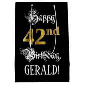 42nd Birthday ~ Fancy Script; Faux Gold Look; Name Medium Cadeauzakje (Achterkant)