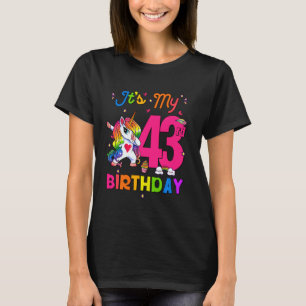 43 jaar oude eenhoorn Het is mijn 43e verjaardag m T-shirt