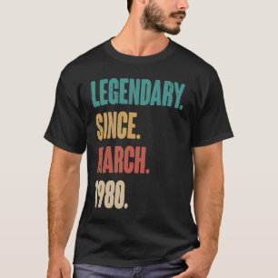 43 jaar oude Vintage 1980 op 43 maart T-shirt