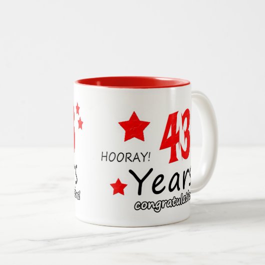 43e verjaardag, 43 jaar bruiloft Jubilea Tweekleurige Koffiemok (Voorkant rechts)