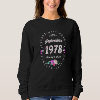 43e Verjaardag Bloemen T-shirt Legends Geboren in 