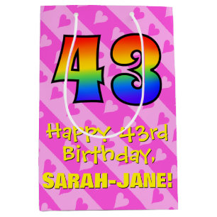 43e verjaardag: Leuke roze harten strepen; Regenbo Medium Cadeauzakje