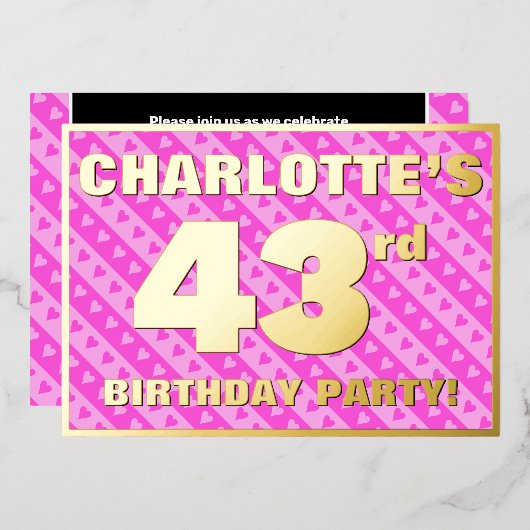 43e verjaardag — vuurroze harten en strips folie uitnodiging (Voorkant / Achterkant)