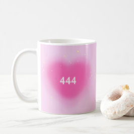 444 Moderne roze hartesthetische angel-nummer Koffiemok