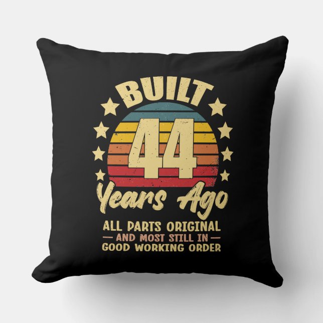 44 Years Ago All Parts Original 44th Birthday  Kussen (Voorkant)