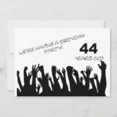 44e feestuitnodiging met juichende menigte kaart (Voorkant)