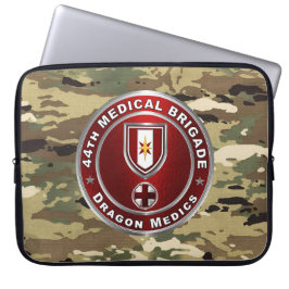 44e laptophoes met medische brigade laptop sleeve