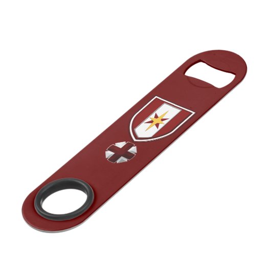 44e medische brigade speed flessenopener (Voorkant Gekanteld)