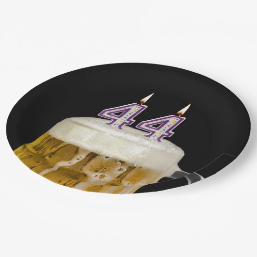 44e verjaardag bier op zwart Bord (Gekanteld)