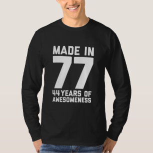 44e verjaardag Cadeau voor hem Mannen 44 jaar oud T-shirt