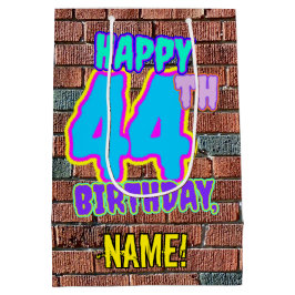 44e verjaardag: Fun, Urban Graffiti geïnspireerd K Medium Cadeauzakje