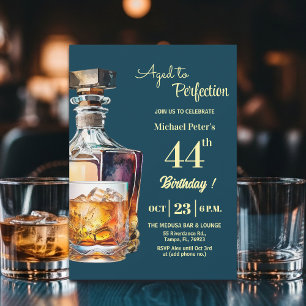 44ste verjaardag van mannen: whisky gerijpt tot in kaart