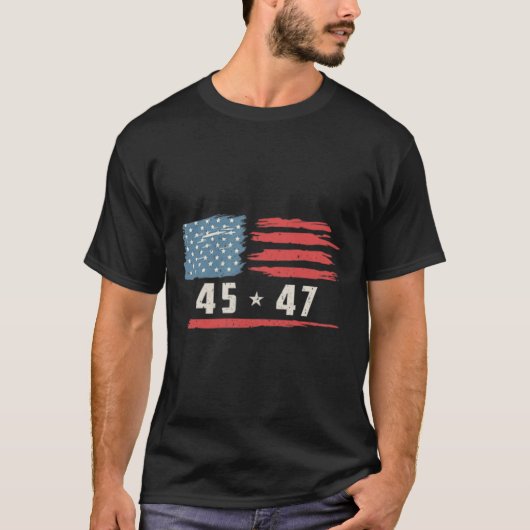 45 47 Trump President  Amerikaanse vlag 2024 P T-shirt (Voorkant)