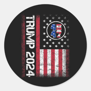 45 47 Wij het volk 2024 staan met Amerikaanse vlag Ronde Sticker
