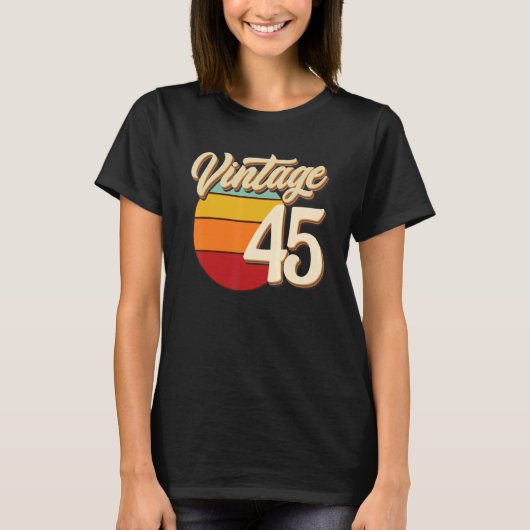 45 Jaar Oud  Retro 1977 Verjaardag 45e Geboorte T-shirt (Voorkant)