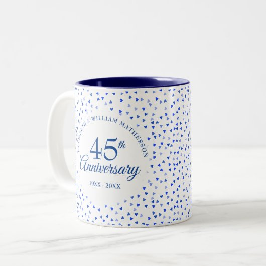 45e 65e trouwdagjubileum Harten Confetti Tweekleurige Koffiemok (Voorkant links)