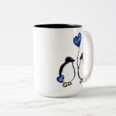 45e sapphire bruiloft pinguïn tweekleurige koffiemok (Voorkant rechts)