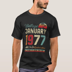 45e verjaardag januari 1977 45 jaar oud t-shirt