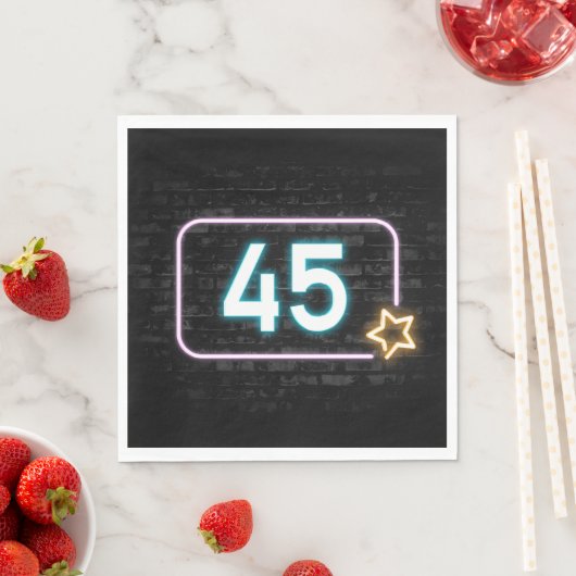 45e verjaardag Neon Sign On Brick Servet (Insitu)