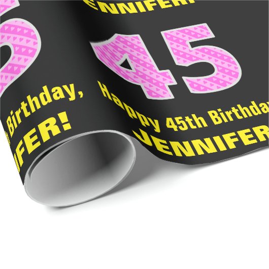 45e verjaardag: roze strepen en harten "45" + naam cadeaupapier (Rol Hoek)
