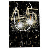 45e verjaardag Sparklers op zwart met sterren Medium Cadeauzakje (Voorkant)