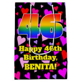 46e verjaardag: Beeldende hartenpatronen, regenboo Medium Cadeauzakje (Achterkant)