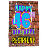 46e verjaardag: Fun, Urban Graffiti geïnspireerd K Medium Cadeauzakje (Voorkant)