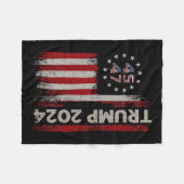 47 Trump 2024 Amerikaanse vlag Fleece Deken (Voorkant (Horizontaal))
