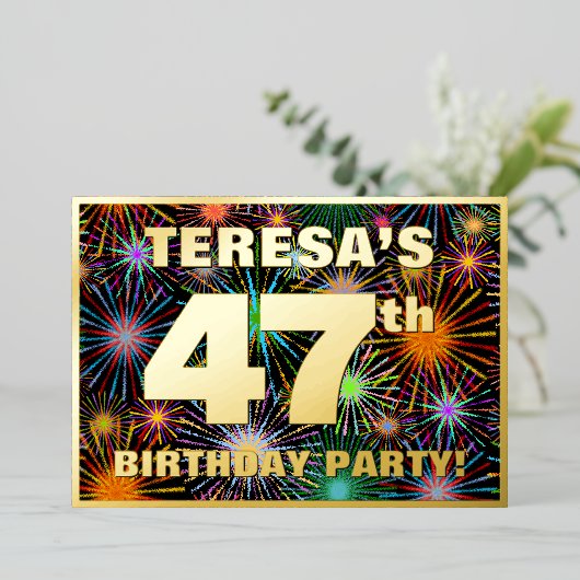 47e Birthday Party - Fun, kleurrijke Fireworks loo Folie Uitnodiging (Staand Voorkant)