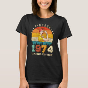 48 jaar oud 1974  48e verjaardag Gifts women T-shirt