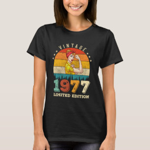 48 jaar oude Bday 1977 Vintage 48e Verjaardag Vrou T-shirt