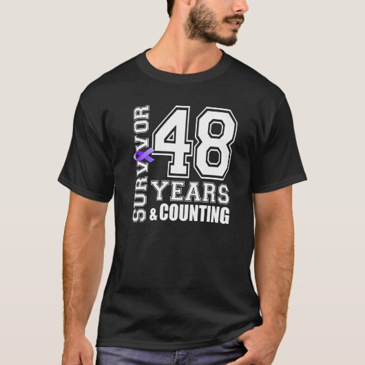 48 jaar overlevende Ik Draag Paarse lint lupus bew T-shirt (Voorkant)