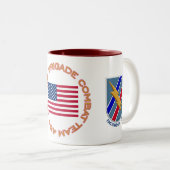 48e brigade-Mok Tweekleurige Koffiemok (Voorkant rechts)