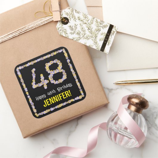 48e verjaardag: Floral Flowers Number, Custom Name Vierkante Sticker (Geschenken)