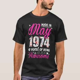 48e verjaardag Geweldige sinds mei 1974 Floral T-shirt