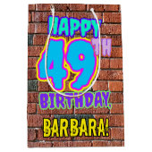 49e verjaardag: Fun, Urban Graffiti geïnspireerd K Medium Cadeauzakje (Voorkant)