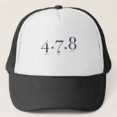 4 7 8 Ademhalingstechnieken | meditatie Trucker Pet (Voorkant)