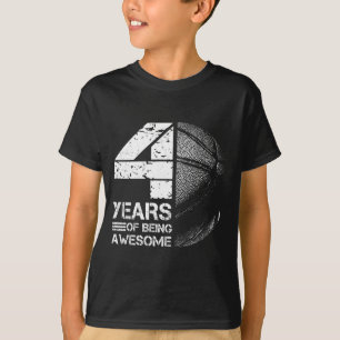 4 Basketbal Basketbal Oude Jaren 4e Speler Glimlac T-shirt